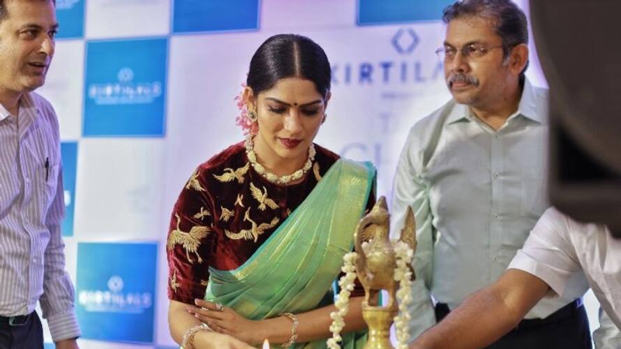 swasika vijay launch alchemist collection of jewellery kirtilals swasika vijay launch alchemist collection of jewellery kirtilals