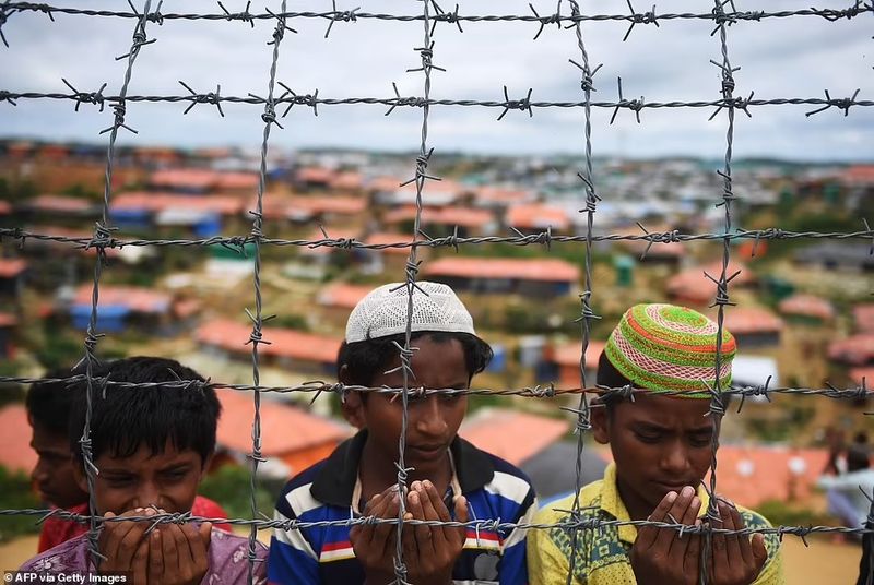 Bangladesh Kutupalong migrant camp is worlds largest migrant camp