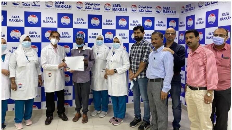 Indian expat who trapped in Saudi Arabia returned home by the help of a group of Keralites Indian expat who trapped in Saudi Arabia returned home by the help of a group of Keralites