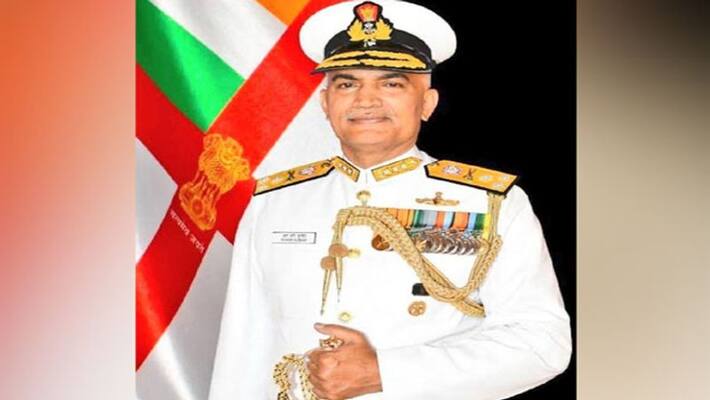 Admiral R Hari Kumar takes charge as new Navy chief Admiral R Hari Kumar takes charge as new Navy chief