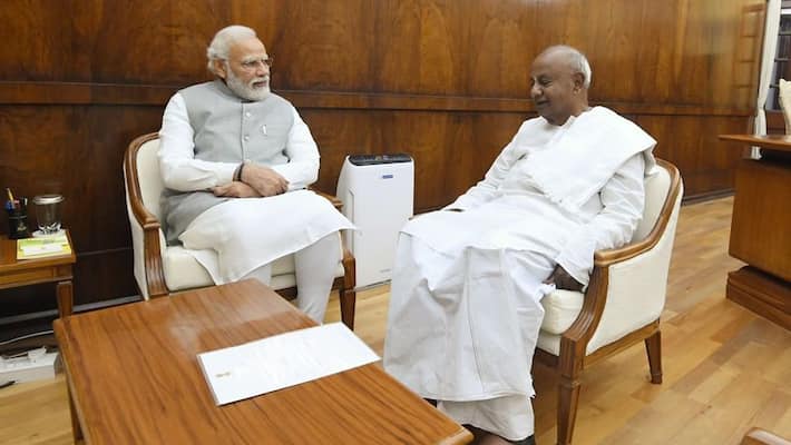 PM Modi chaired all party meeting to solicit suggestions for G20 summit at Rashtrapati Bhavan delhi ckm PM Modi chaired all party meeting to solicit suggestions for G20 summit at Rashtrapati Bhavan delhi ckm