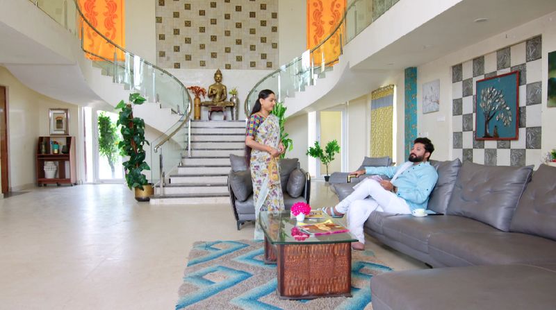 Rishi is angry at his family in todays guppedantha manasu serial episode