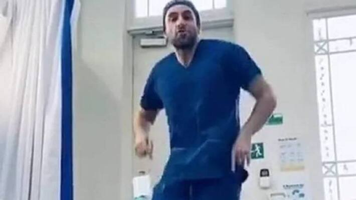 posting TikTok videos during surgery doctor barred from surgery posting TikTok videos during surgery doctor barred from surgery