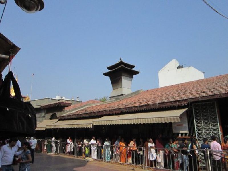 Travellers must visit this places in Maharashtra shiridi full details are here