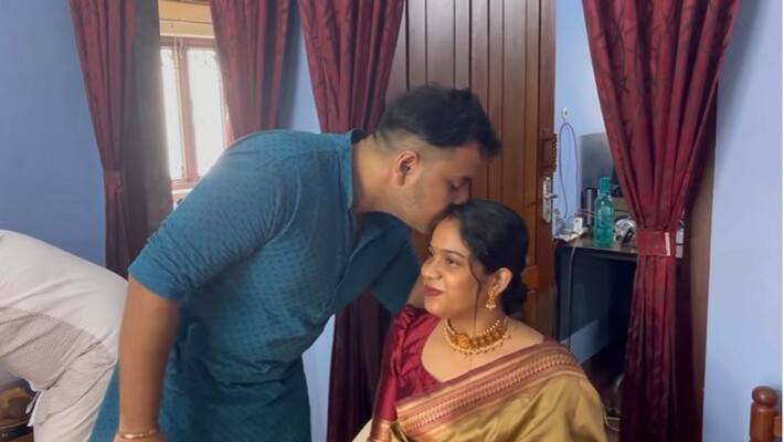 Kudumbavilakku Actress Athira Madhav With Pregnancy happiness Kudumbavilakku Actress Athira Madhav With Pregnancy happiness
