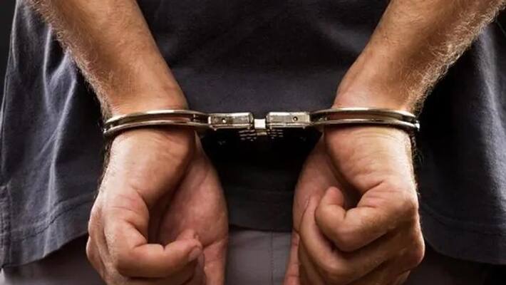 Bank employee jailed for selling customers data to scammer in UAE Bank employee jailed for selling customers data to scammer in UAE
