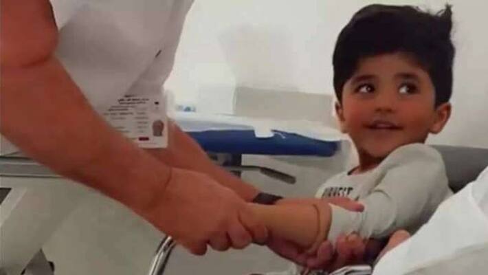 Viral video of handicapped child being given prosthetic hand kpn Viral video of handicapped child being given prosthetic hand kpn