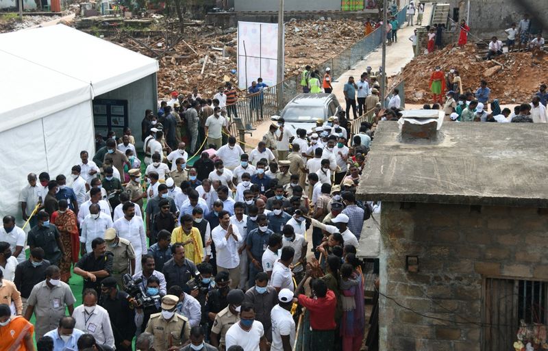 ap cm ys jagan visits flood affected areas in kadapa district