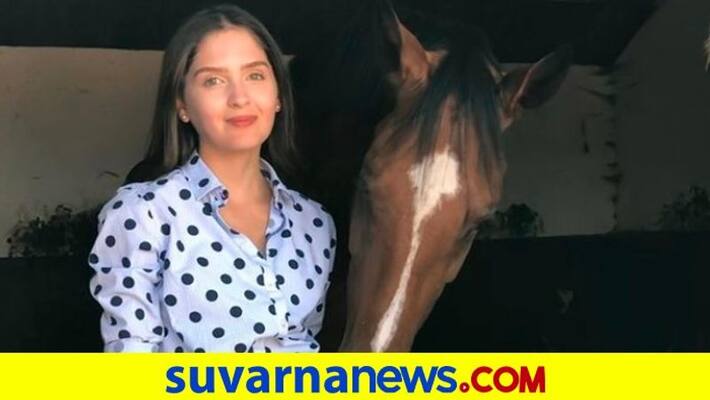 Woman sues doctor for allowing her to be born dpl Woman sues doctor for allowing her to be born dpl