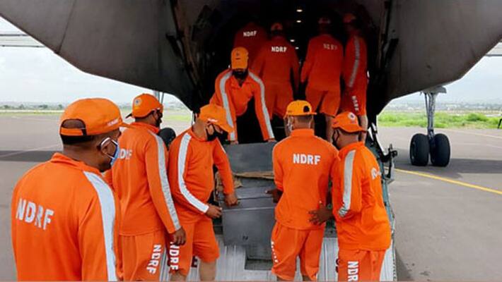 Cyclone Jawad, Heavy rain alert in Andhra Pradesh and Odisha, PM Modi holds high level meeting KPA Cyclone Jawad, Heavy rain alert in Andhra Pradesh and Odisha, PM Modi holds high level meeting KPA
