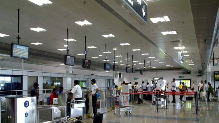amid omicron scare us makes covid test report mandatory for international passengers amid omicron scare us makes covid test report mandatory for international passengers