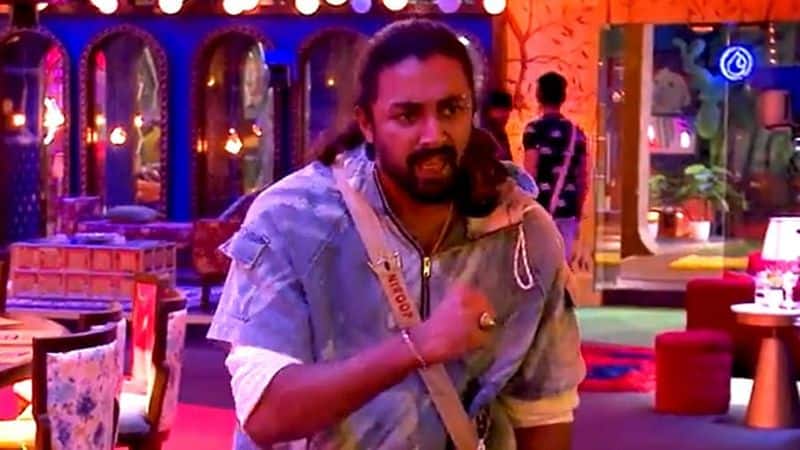 priyanka ready to leave bigboss house shocking decision first promo released