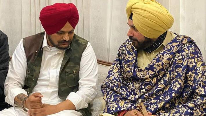 Punjab Election 2022: Punjabi singer Sidhu Moosewala joins Congress ahead of polls