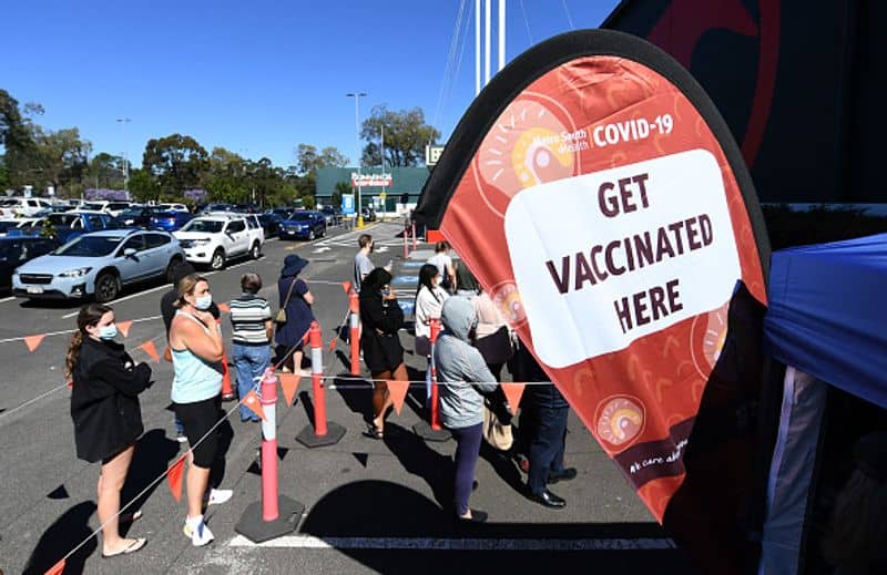 Teachers on leave in Queensland to protest against covid 19 vaccine mandatory