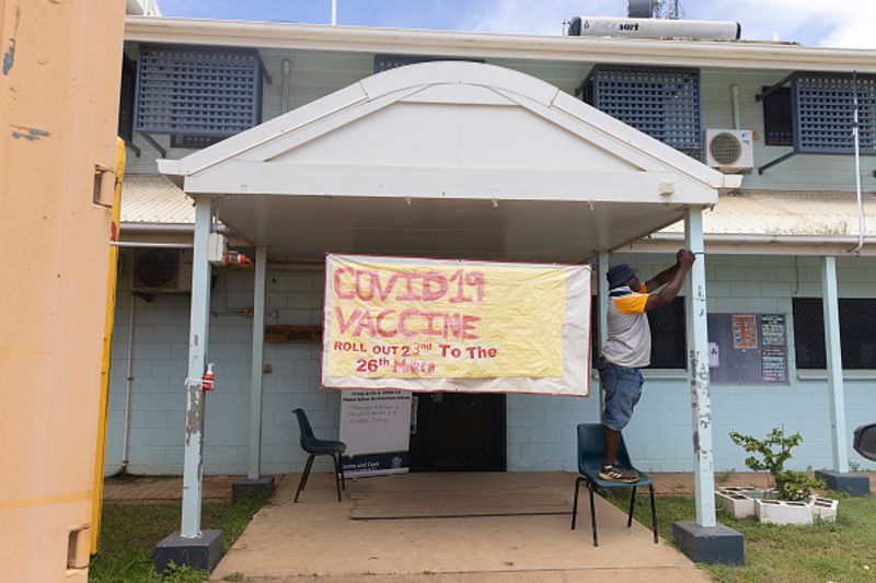 Teachers on leave in Queensland to protest against covid 19 vaccine mandatory