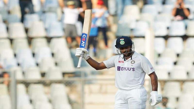 India vs New Zealand: Axar patel maiden Half century, Mayank Agarwal out after 150, Ajaz patel