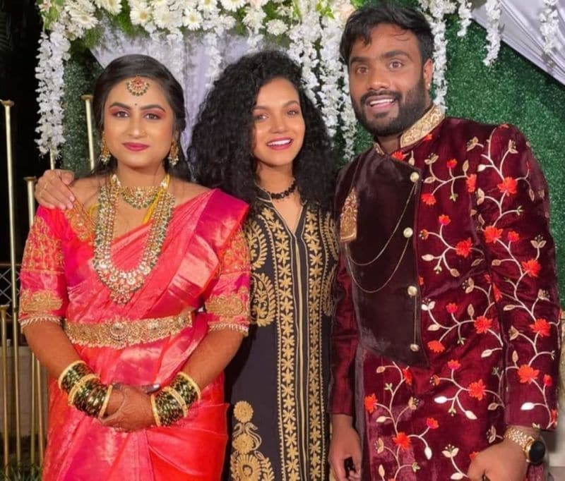 bharathi kannama fame praveen get married raja rani seriyal actress