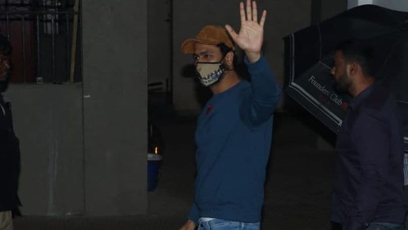 katrina kaif-Vicky Kaushal Marriage actor arrives Katrina house for court marriage NTP