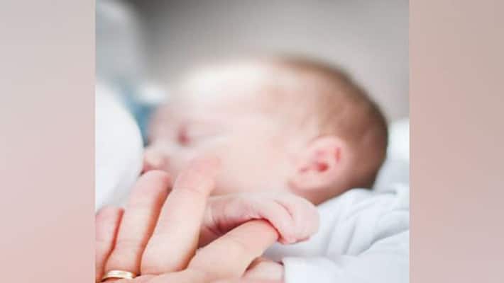 Mumbai BYL Nair Hospital 2 doctors a nurse suspended for death of 4 month old baby due to alleged medical negligencek UDT Mumbai BYL Nair Hospital 2 doctors a nurse suspended for death of 4 month old baby due to alleged medical negligencek UDT