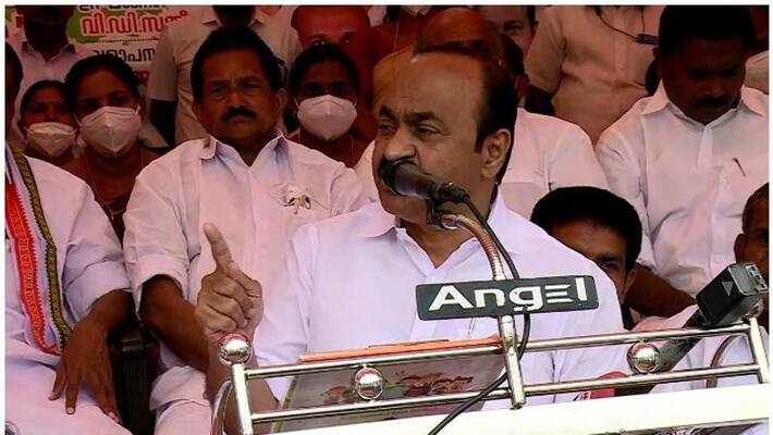 vd satheesan criticizes kerala and tamil nadu governments for not taking mullaperiyar dam issue seriously vd satheesan criticizes kerala and tamil nadu governments for not taking mullaperiyar dam issue seriously