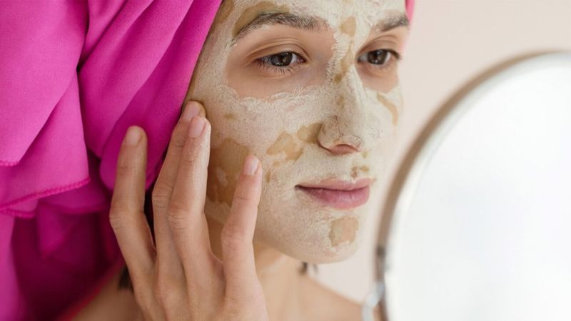 Best beauty benefits for multani matti for skin full details are here