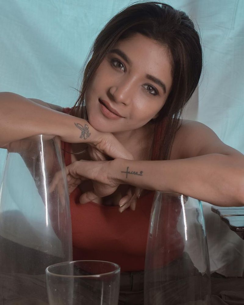 Sakshi Agarwa photos