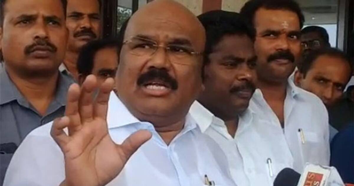 திமுக ஆட்சியின் ஊழல்களை மத்திய அரசுக்கு அனுப்ப போகிறோம்.. அதிரவிடும் ஜெயக்குமார்.. அலறும் உபி-க்கள்.