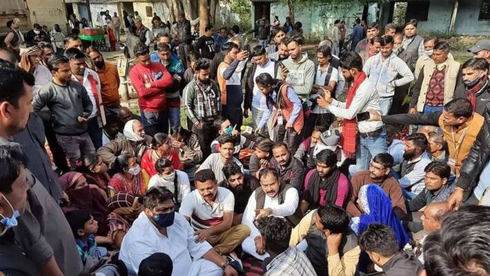 Family demand for Renu Sharma s post mortem from the doctor of another district Family demand for Renu Sharma s post mortem from the doctor of another district