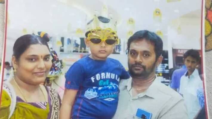 Debt ridden family commits suicide in thanjavur Debt ridden family commits suicide in thanjavur