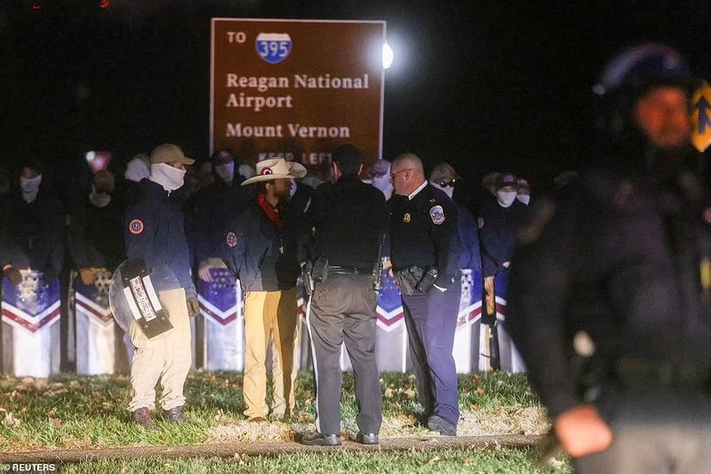 white supremacists march to Washington DC to reclaim America