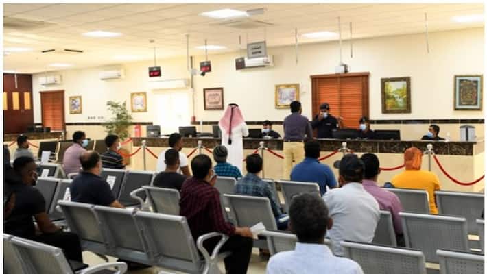 Qatar interior ministry receives over 20000 requests for correcting status during grace period Qatar interior ministry receives over 20000 requests for correcting status during grace period