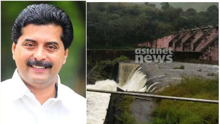 Roshi Augustine about shutters of the Mullaperiyar open at night by Tamil Nadu Roshi Augustine about shutters of the Mullaperiyar open at night by Tamil Nadu
