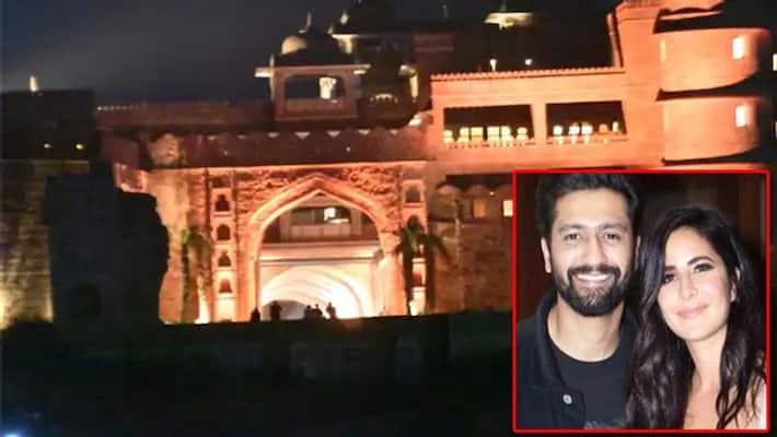 katrina kaif vicky kaushal marriage, couple reached wedding place welcome by six sense fort barwada hotel KPJ katrina kaif vicky kaushal marriage, couple reached wedding place welcome by six sense fort barwada hotel KPJ
