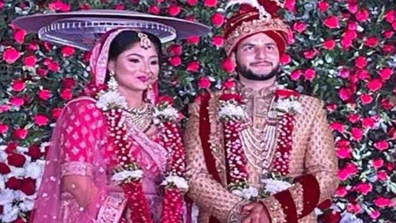 MP Shivpuri IPS Narendra Singh Rawat marriage thieves stole jewelry and cash brides side UDT