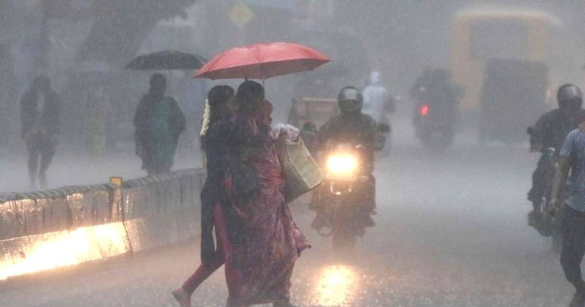 Tamilnadu Rain: அட கடவுளே.. இன்னும் 5 நாட்களுக்கு மழையா..? சென்னை வாசிகளை கலங்க வைக்கும் இரவு நேர மழை.