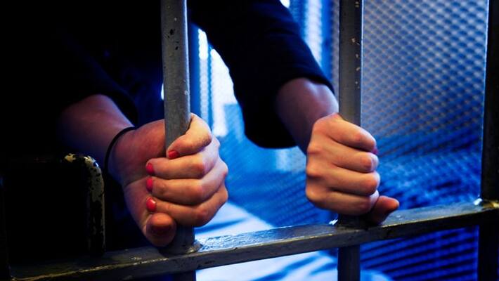 US corrections officer charged with having sex with inmates US corrections officer charged with having sex with inmates