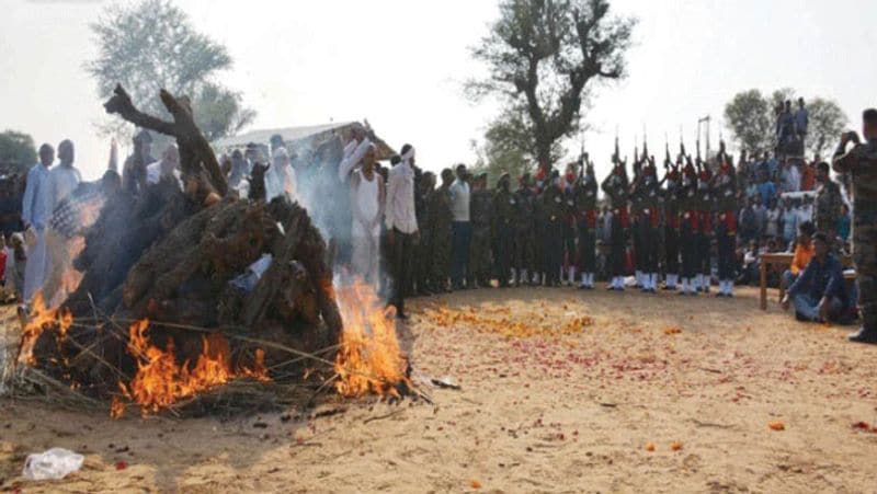 Jawan killed in Jammu Kashmir cremated with state honours in Sikar pod