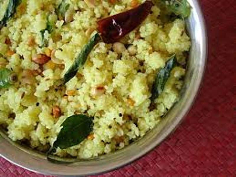 Tasty tasty godhuma ravva kichidi full recipe and preparation details are here