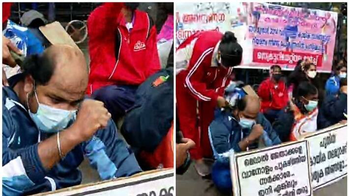 Protest By Sports Stars Infront Of Kerala Secretariat Demanding Assured Jobs Protest By Sports Stars Infront Of Kerala Secretariat Demanding Assured Jobs