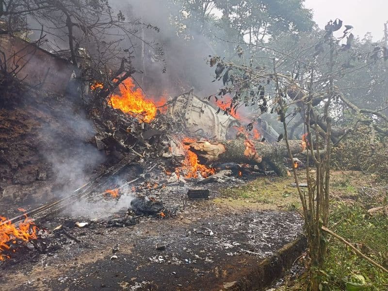 Helicopter crash in Coonoor .. What is the situation of Brigadier General BipinRawat?