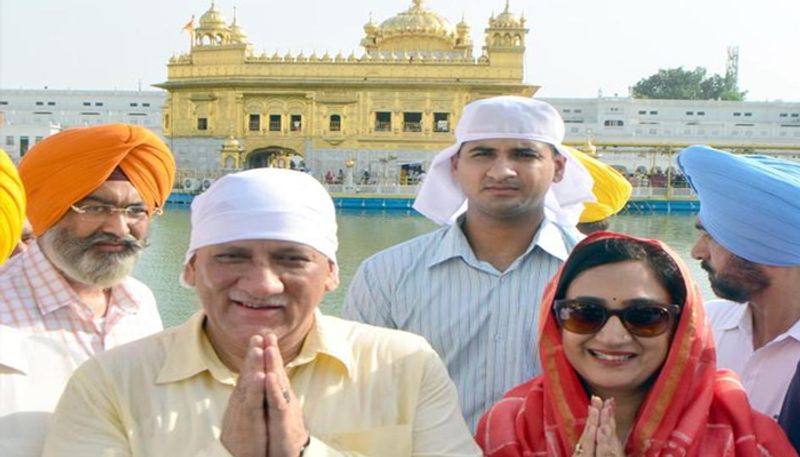 cds bipin rawat helicopter crash tamil nadu kunnur know about his family wife and daughter