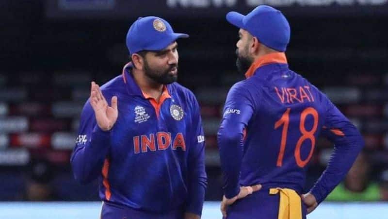 Virat Kohli fans comparing Team India with SunRisers Hyderabad, and David Warner in IPL