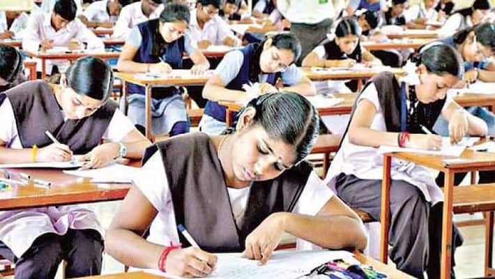 Check TN Tamil Nadu Board SSLC 10th Result 2022 at www.tnresults.nic.in, dge1.tn.nic.in, dge2.tn.nic.in, dge.tn.gov.in Check TN Tamil Nadu Board SSLC 10th Result 2022 at www.tnresults.nic.in, dge1.tn.nic.in, dge2.tn.nic.in, dge.tn.gov.in