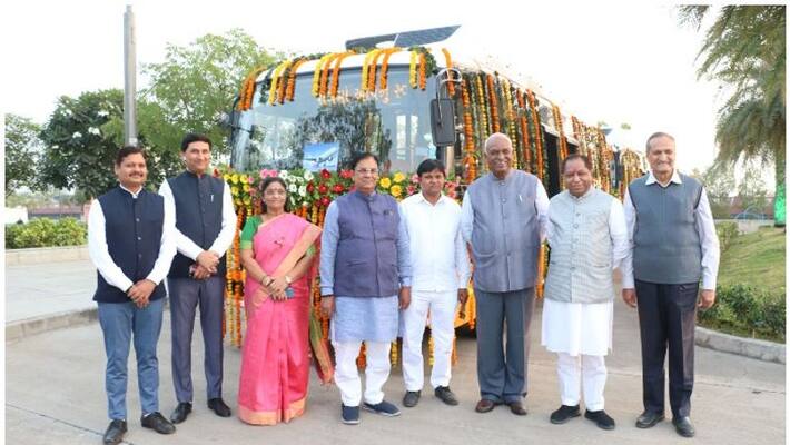 Tata Motors delivers 60 Ultra Urban 9/9 electric buses to Ahmedabad Janmarg Limited Tata Motors delivers 60 Ultra Urban 9/9 electric buses to Ahmedabad Janmarg Limited