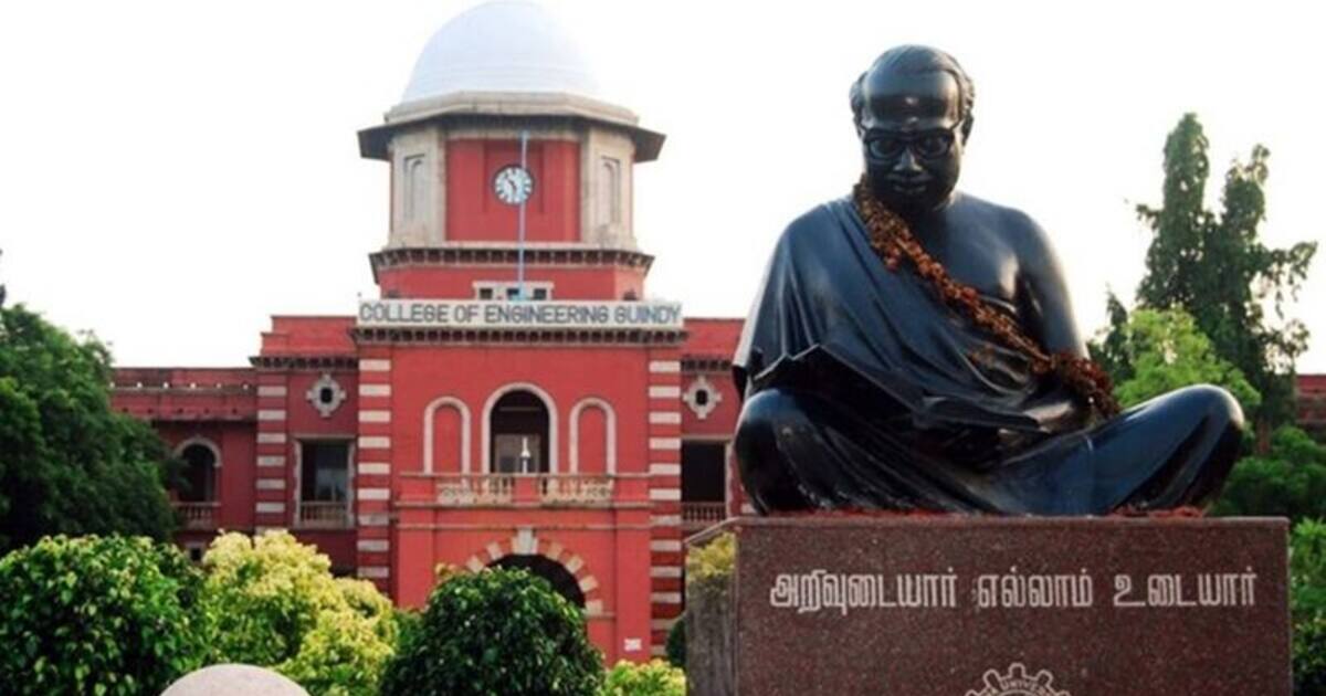 தடுப்பூசி போட்டவர்களை தாக்கும் கொரோனா..? 9 மாணவர்களுக்கு கொரோனா தொற்று உறுதி..