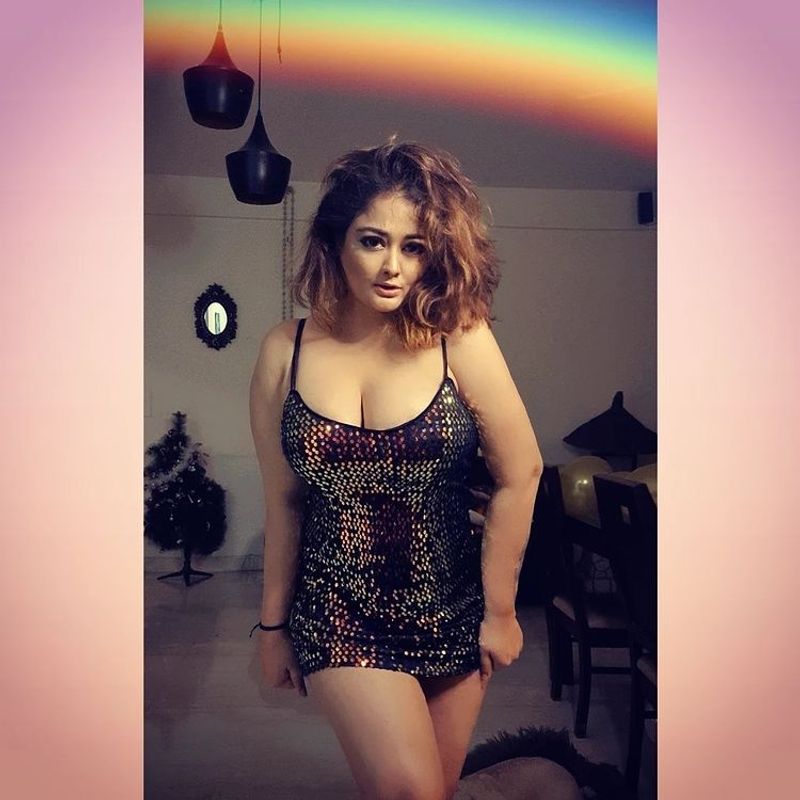 alluring actress kiran rathod over load hot black dress photos