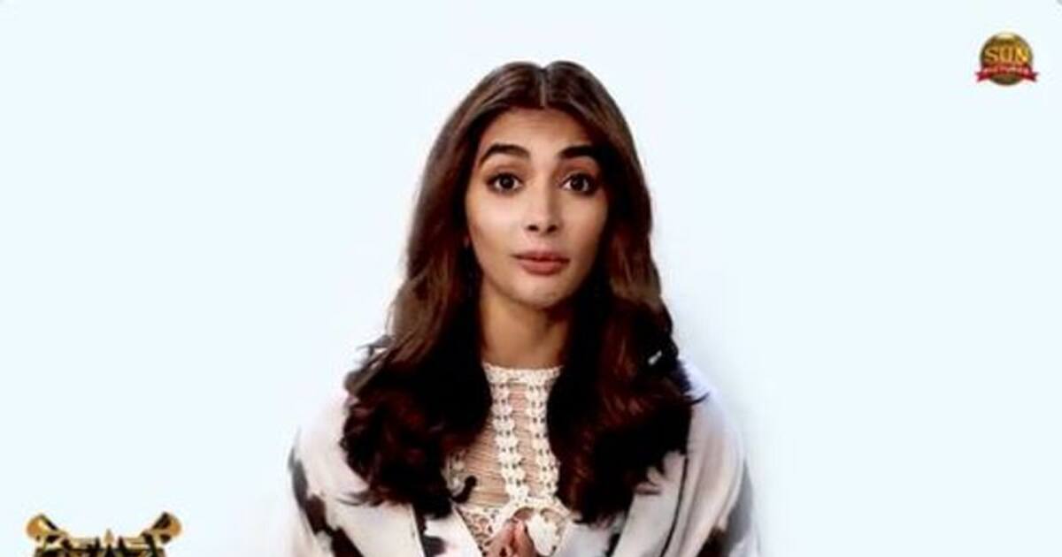 Pooja Hegde: பீஸ்ட் பட ஷூட்டிங்குக்கு இன்றுடன் குட்-பை சொல்லும் பூஜா ஹெக்டே! படம் குறித்து கசியவிட்ட தகவல்!