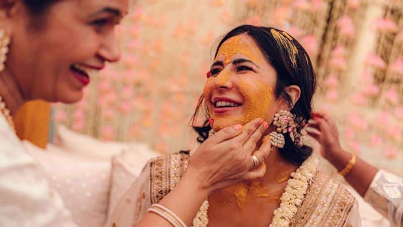 katrina kaif vicky kaushal wedding bollywood actress share haldi ceremony photos KPJ
