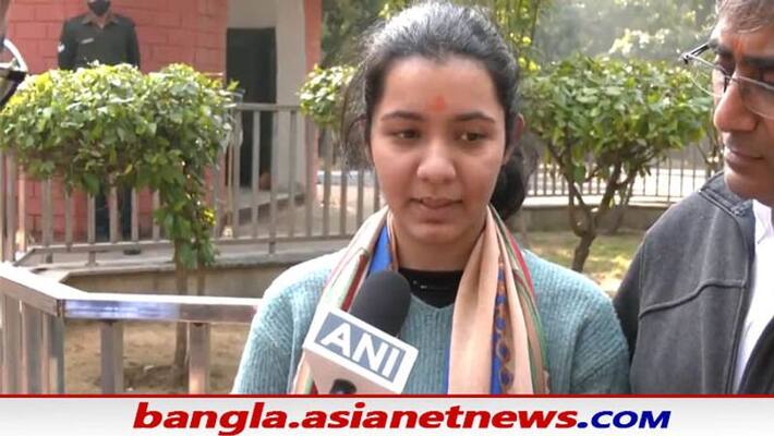 Army Chopper Crash country weeps over poem of martyred brigadier s daughter Army Chopper Crash country weeps over poem of martyred brigadier s daughter