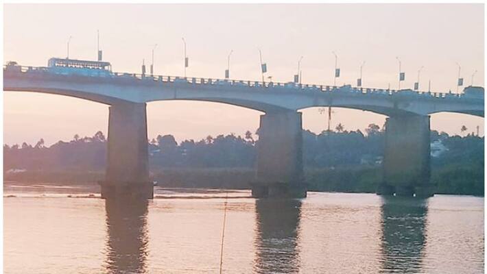 Rennovation works kalady bridge to close for 10 days Rennovation works kalady bridge to close for 10 days